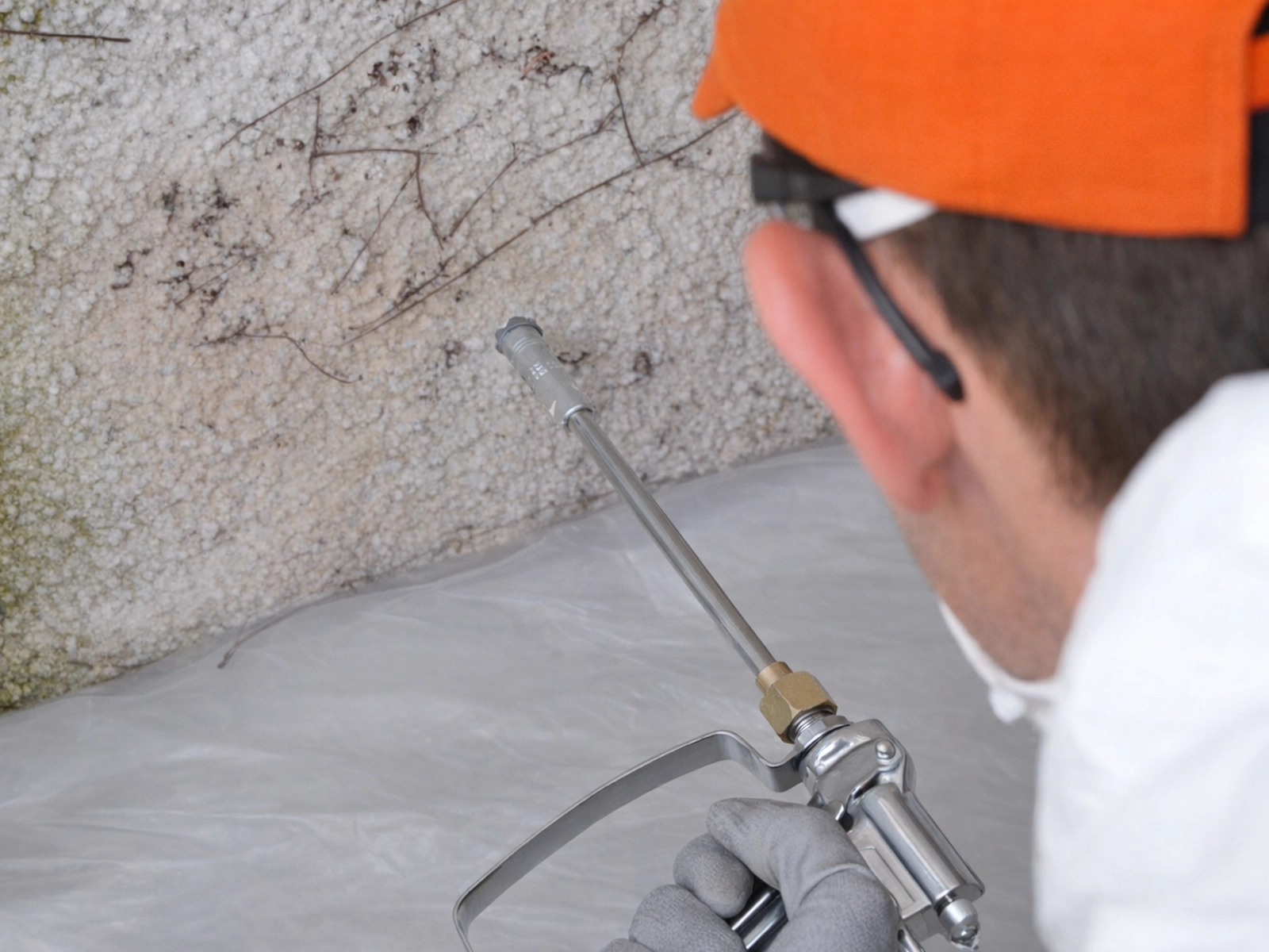 traitement anti salpetre mur application produit